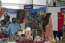 Olive avec le Congolais dans Expo Mai 2003